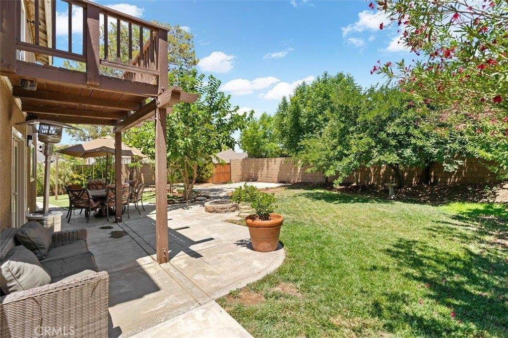 2809 Willowbrook Avenue, Palmdale, CA 93551