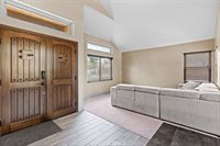 2809 Willowbrook Avenue, Palmdale, CA 93551