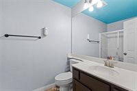 2809 Willowbrook Avenue, Palmdale, CA 93551