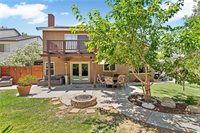 2809 Willowbrook Avenue, Palmdale, CA 93551