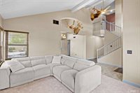 2809 Willowbrook Avenue, Palmdale, CA 93551