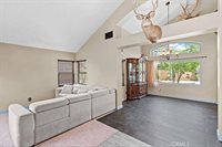 2809 Willowbrook Avenue, Palmdale, CA 93551