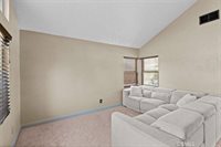 2809 Willowbrook Avenue, Palmdale, CA 93551