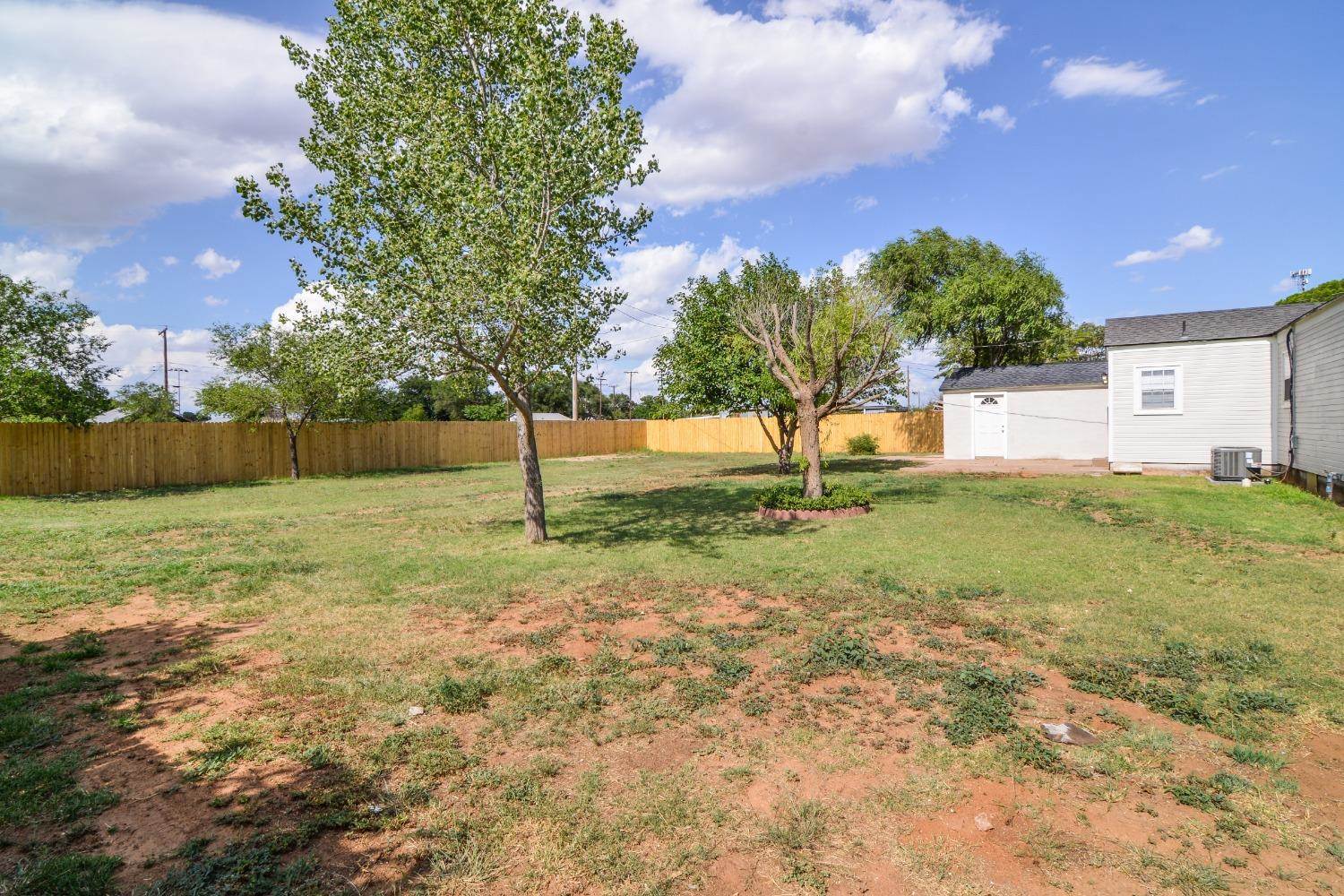 313 East 7th Street, Idalou, TX 79329