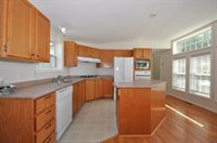 8 Martin Drive, Brewer, ME 04412