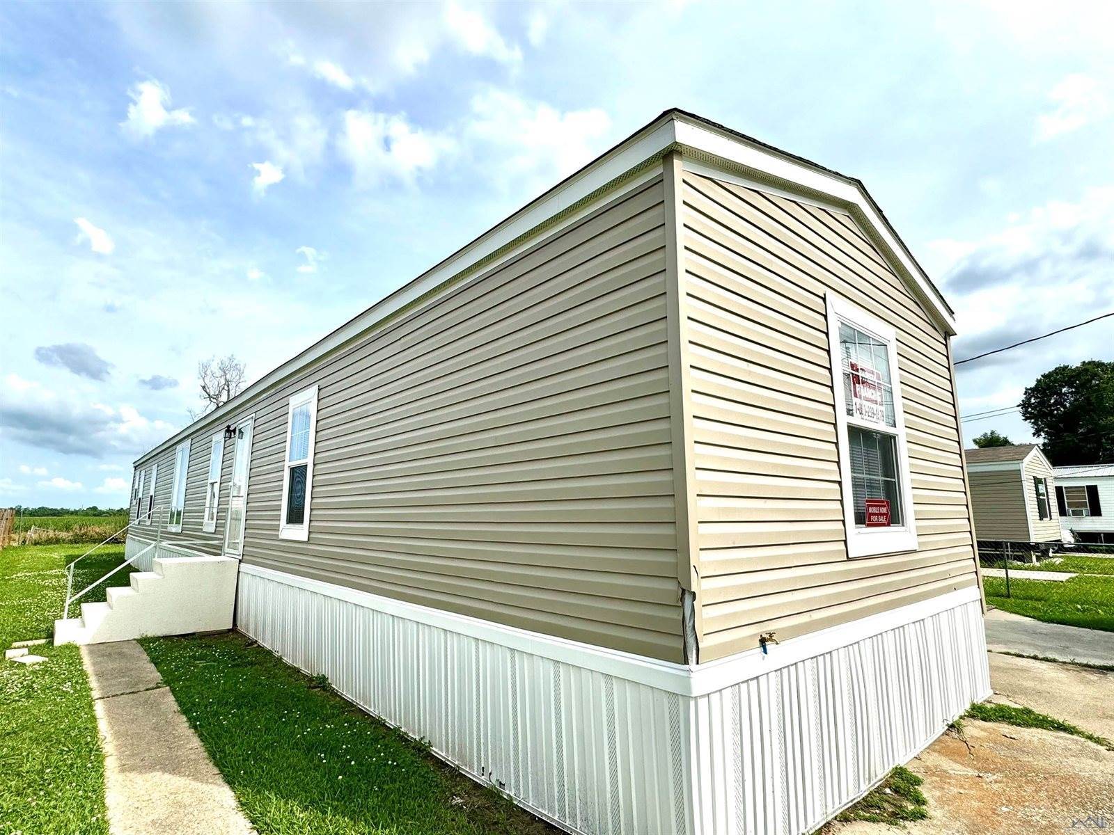 462 Frederick Dr, Thibodaux, LA 70301