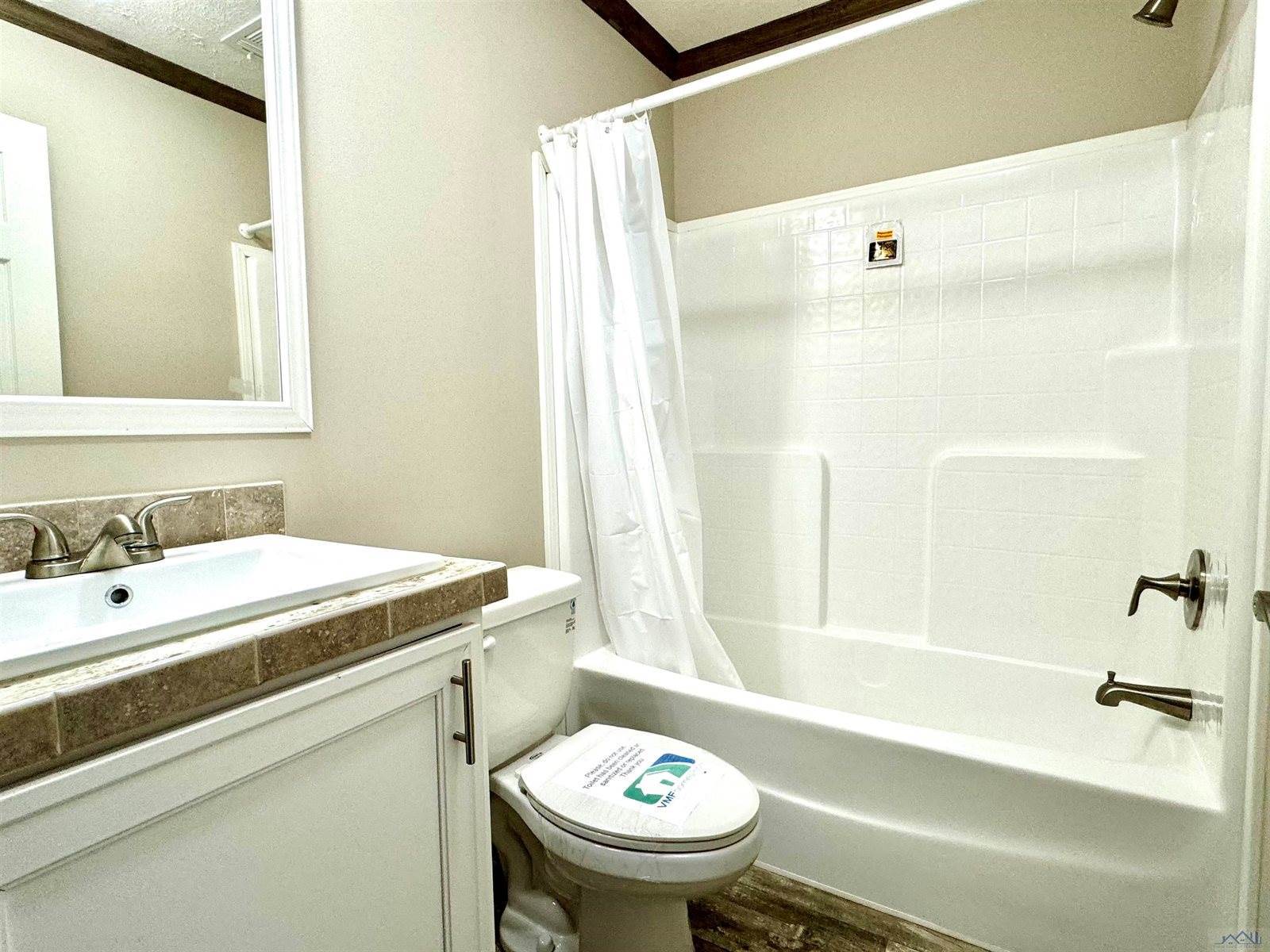 462 Frederick Dr, Thibodaux, LA 70301