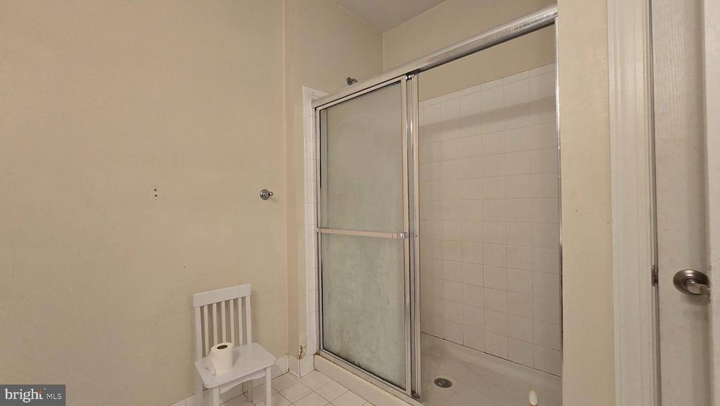 100 Edelen Station Place, La Plata, MD 20646