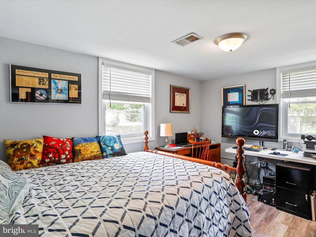 207 Bedford Place, Stephens City, VA 22655