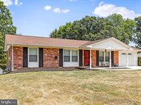207 Bedford Place, Stephens City, VA 22655