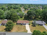 207 Bedford Place, Stephens City, VA 22655