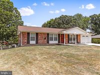 207 Bedford Place, Stephens City, VA 22655