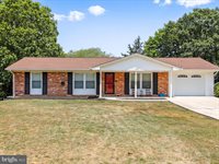 207 Bedford Place, Stephens City, VA 22655