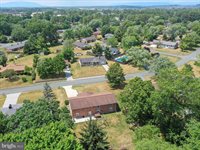 207 Bedford Place, Stephens City, VA 22655