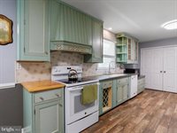 207 Bedford Place, Stephens City, VA 22655