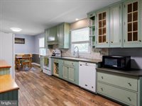 207 Bedford Place, Stephens City, VA 22655