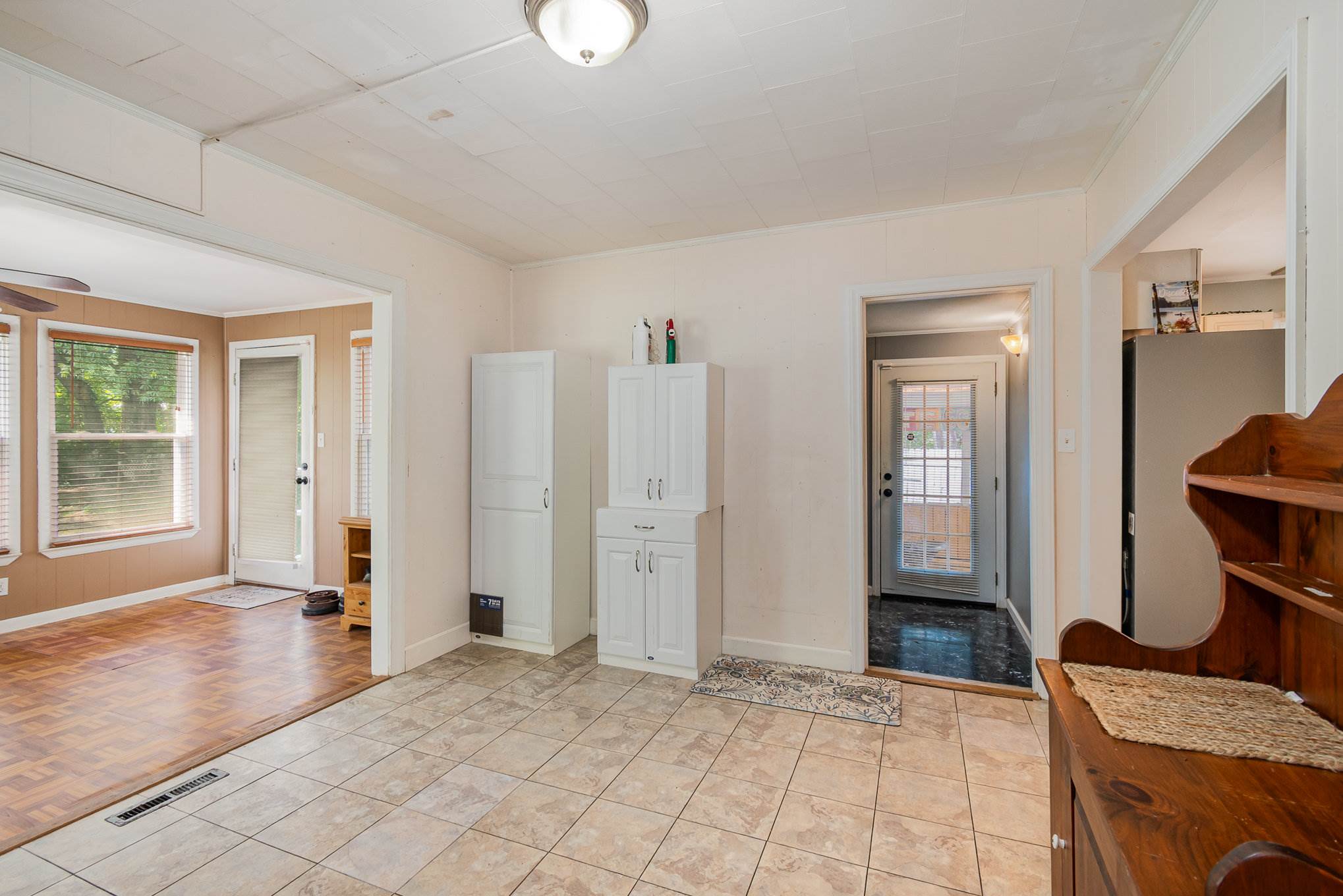 2210 Hubert St, Greensboro, NC 27403