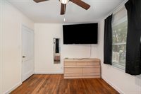 2210 Hubert St, Greensboro, NC 27403