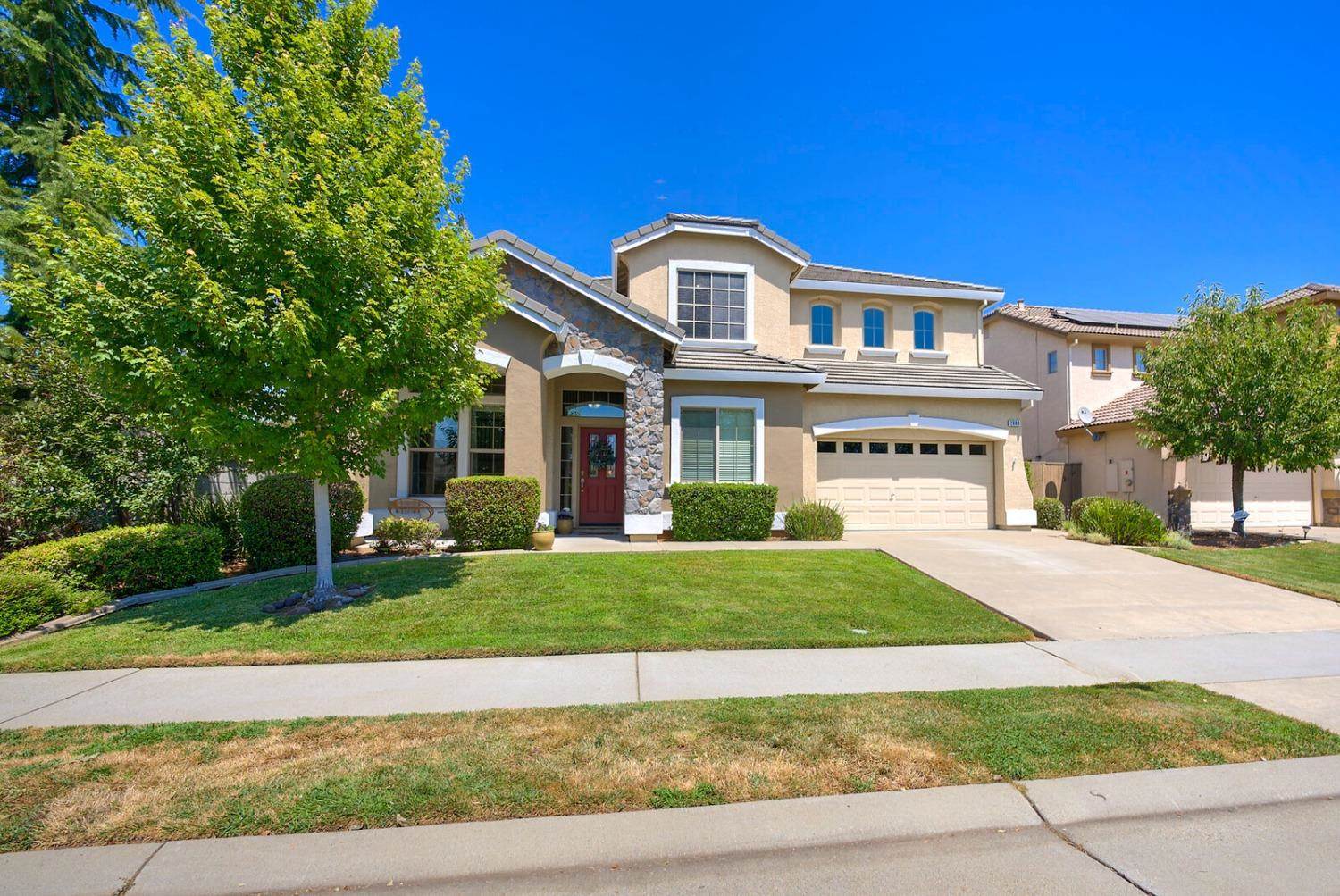 2880 Lincoln Airpark Drive, Lincoln, CA 95648