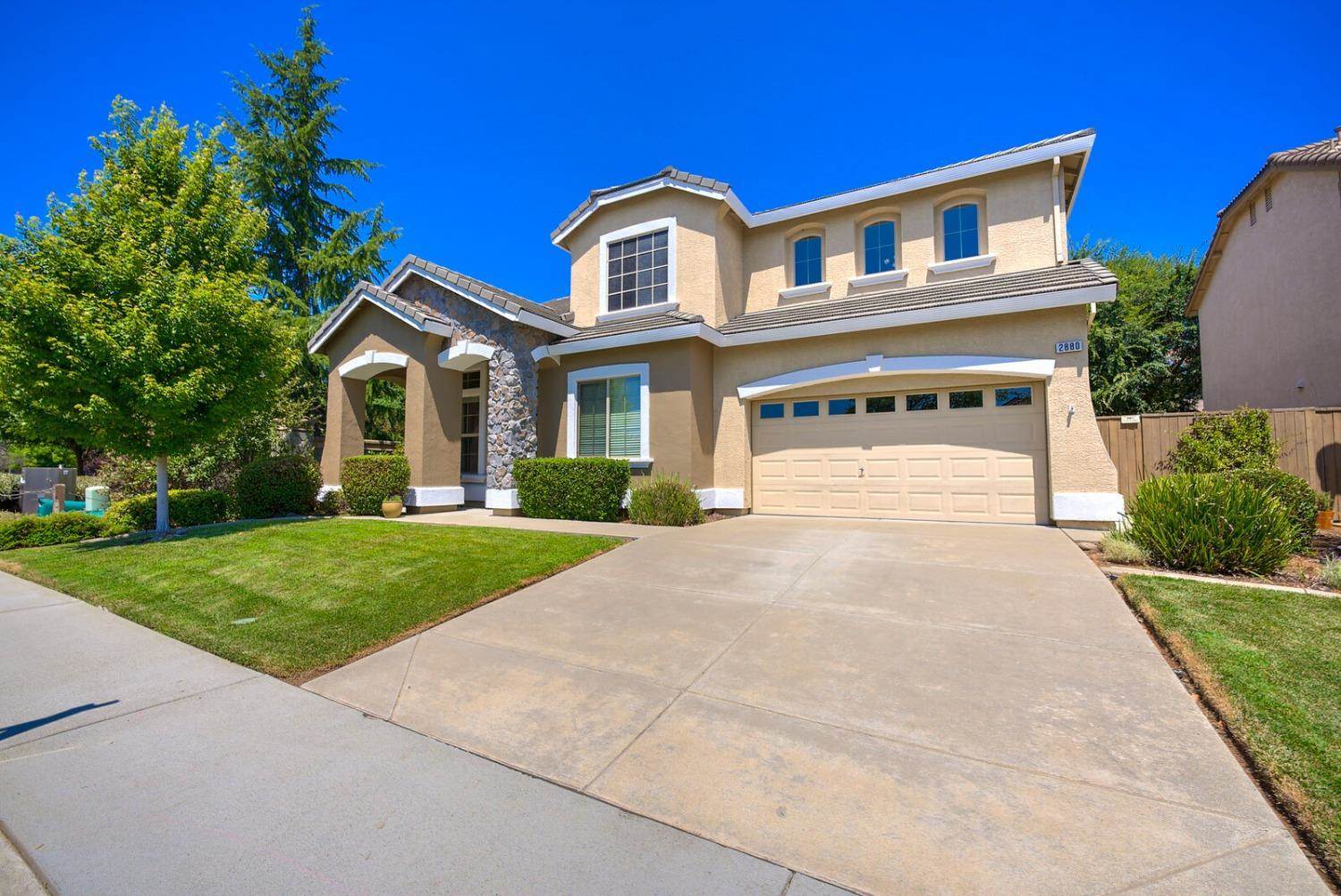 2880 Lincoln Airpark Drive, Lincoln, CA 95648