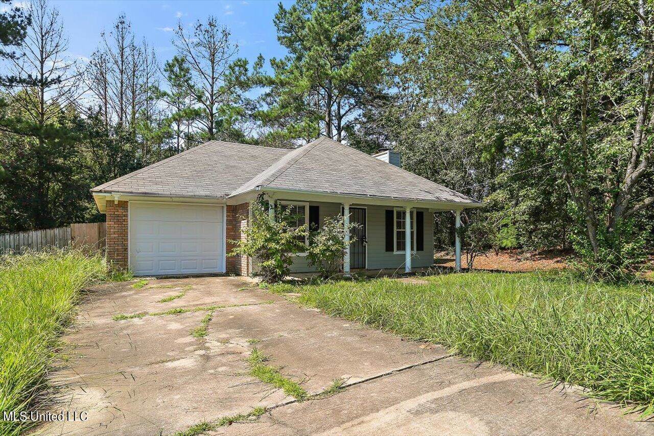 631 Edward Cove, Jackson, MS 39212