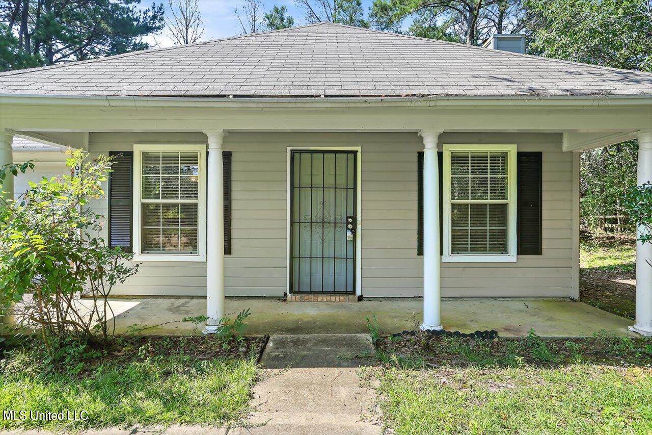 631 Edward Cove, Jackson, MS 39212