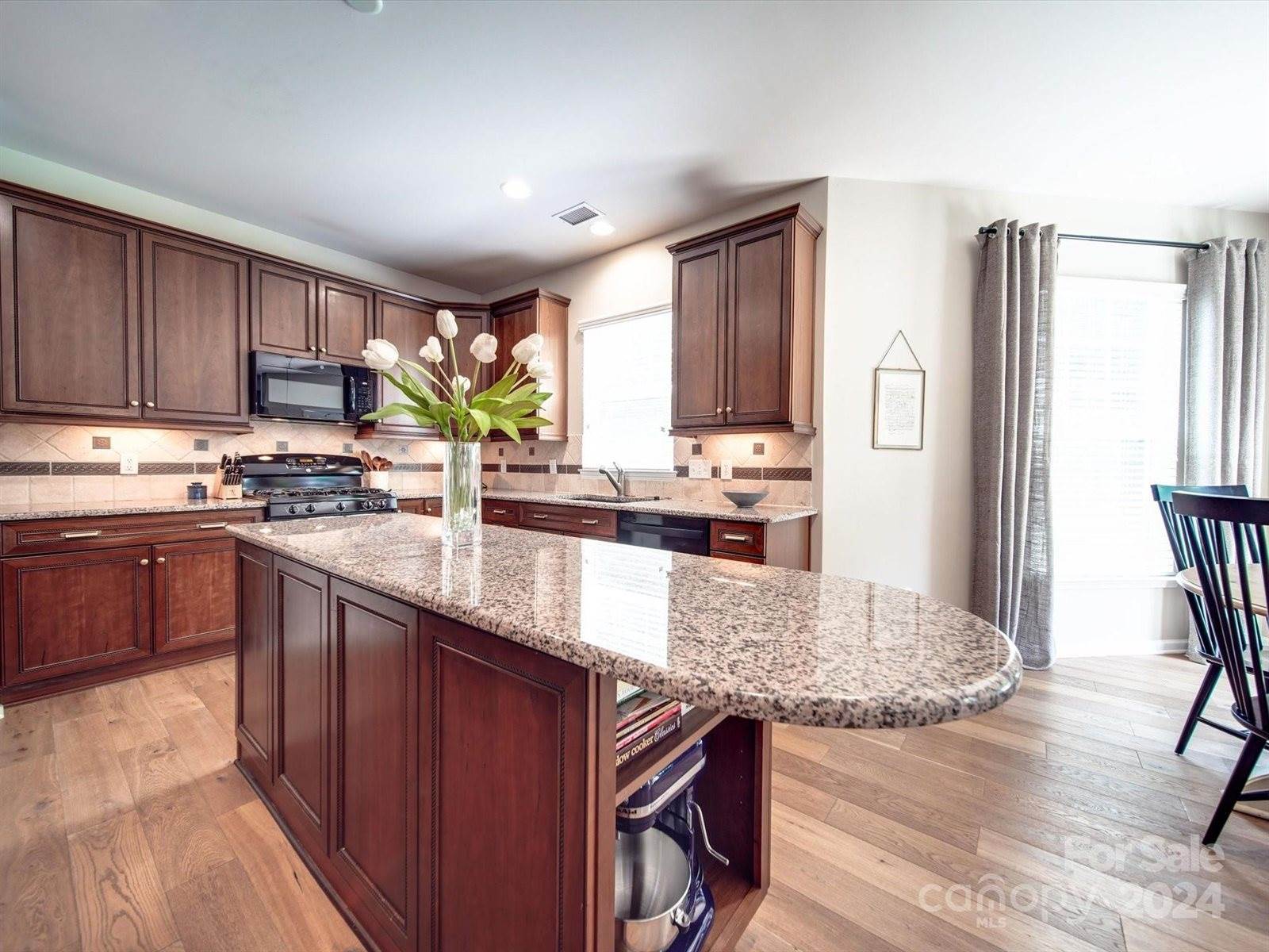 5823 Whitehawk Hill Road, Mint Hill, NC 28227