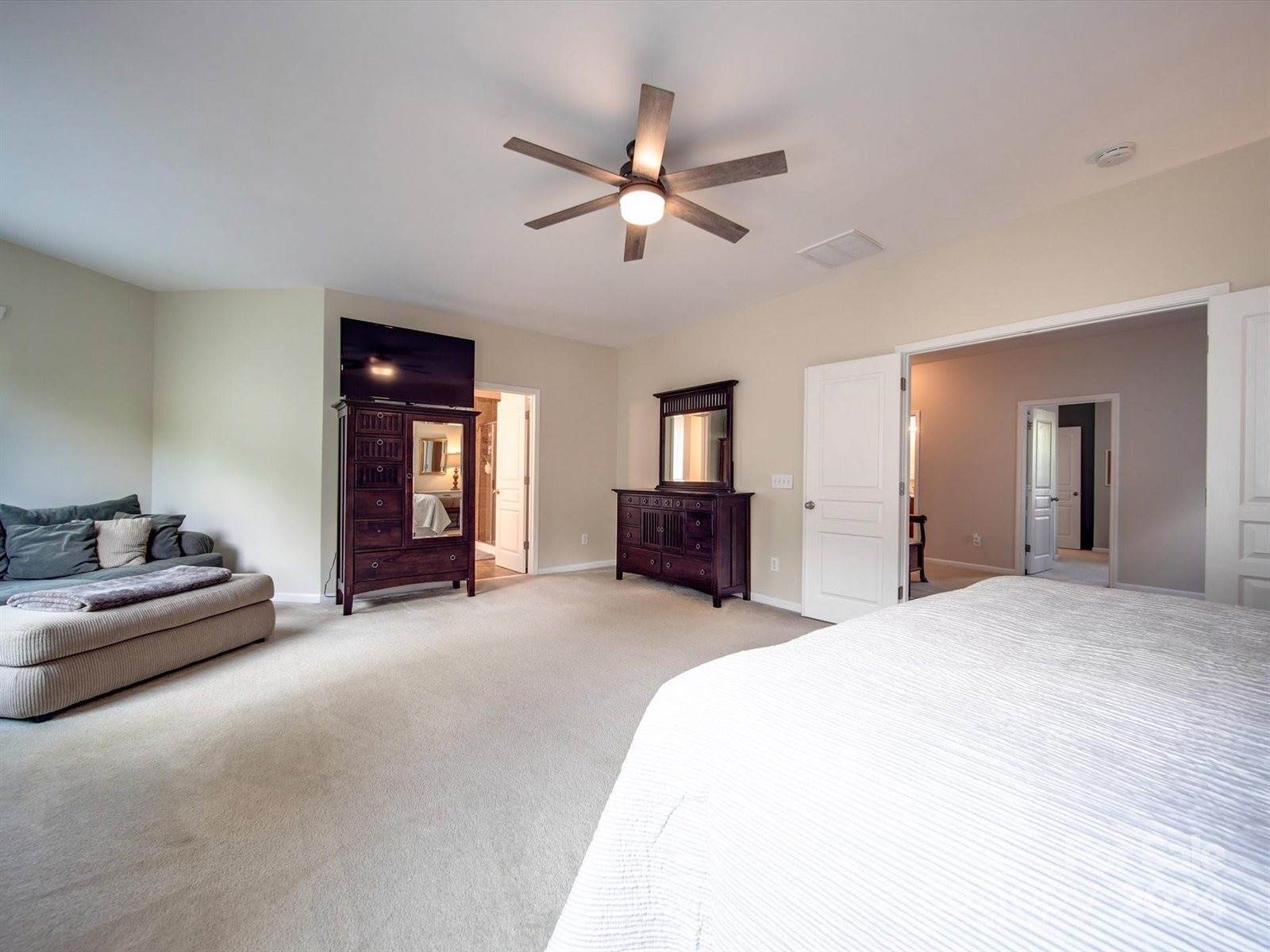 5823 Whitehawk Hill Road, Mint Hill, NC 28227