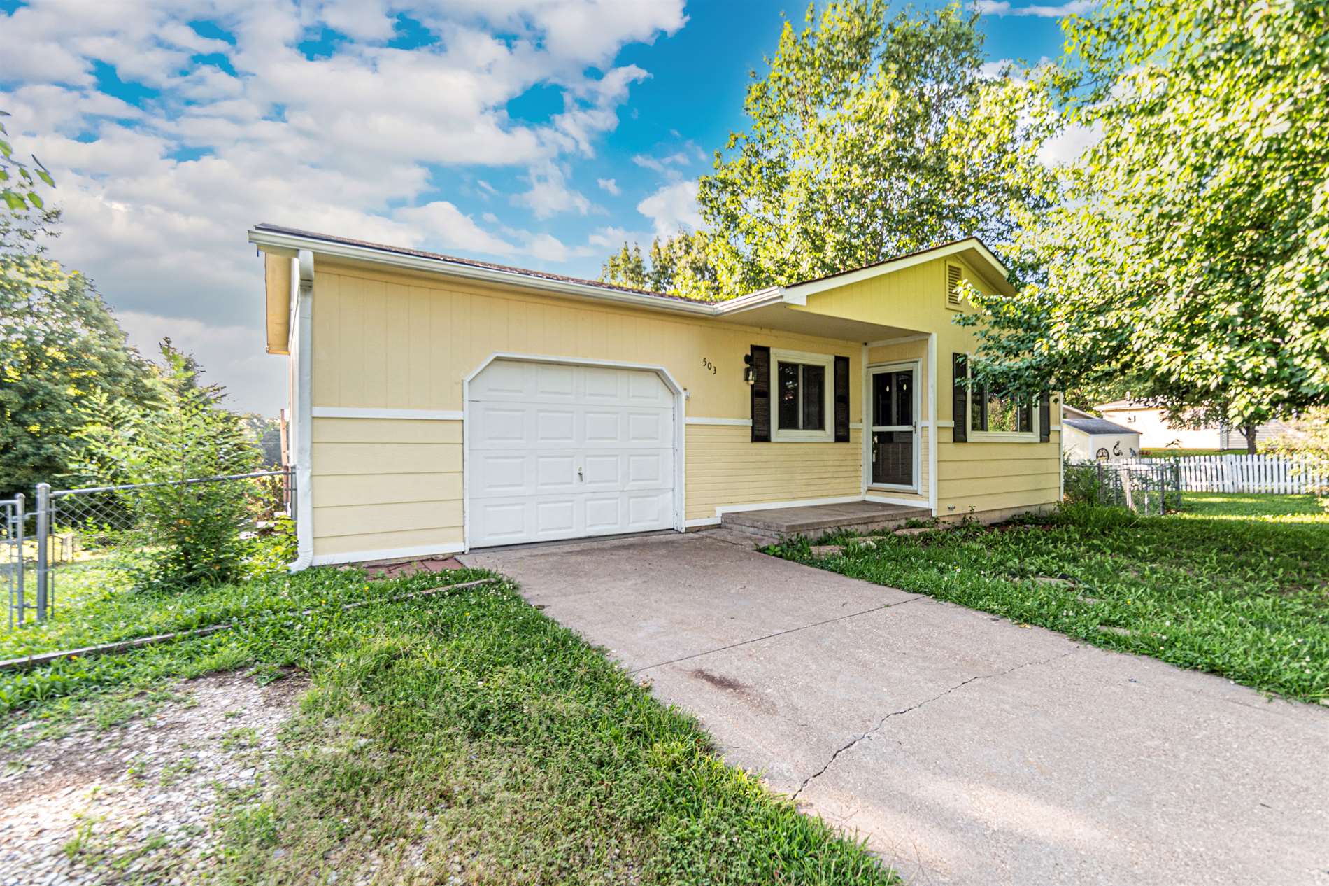 503 Mustang Drive, Ogden, KS 66517