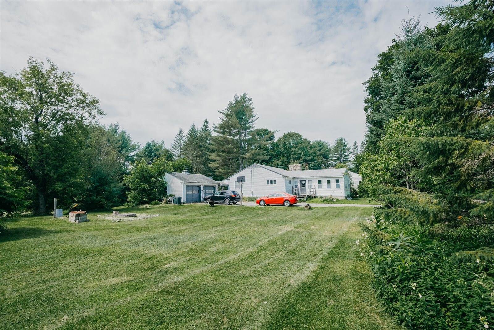 38 Vickery Lane, Unity, ME 04988