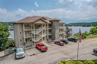 730 Flame Dr, Unit 1C, Camdenton, MO 65020