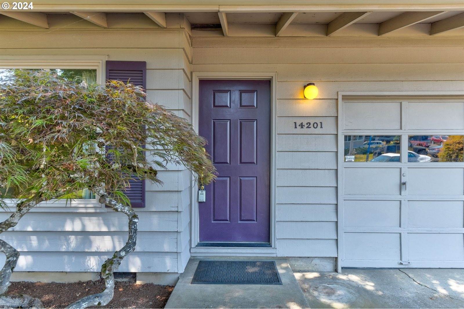 14201 NE Sacramento St, Portland, OR 97230