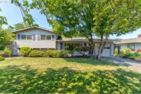 14201 NE Sacramento St, Portland, OR 97230