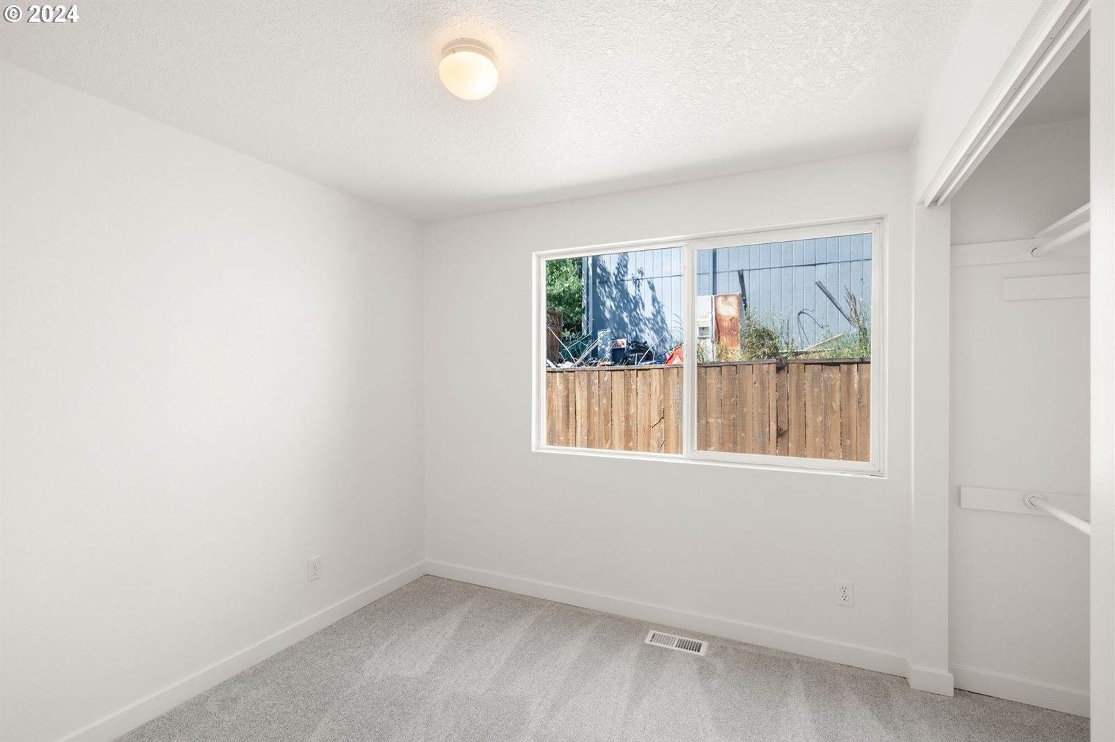 7162 SW Linette Way, Beaverton, OR 97007