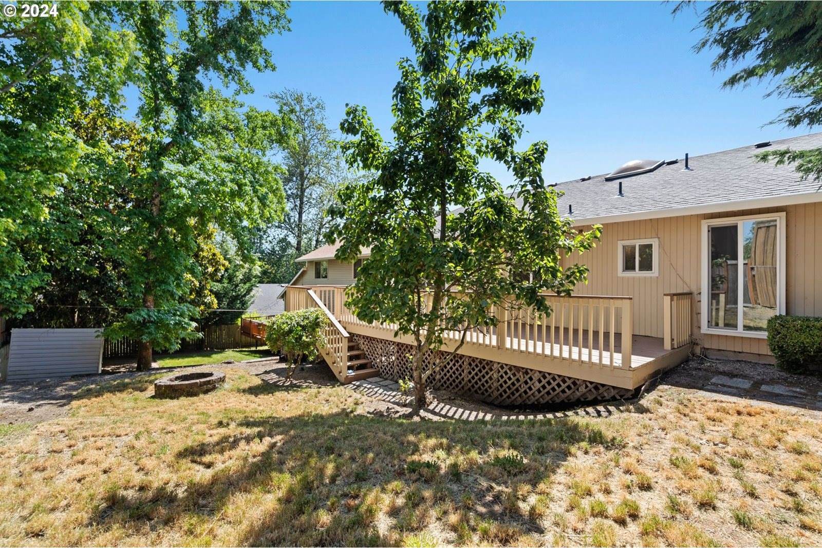 7162 SW Linette Way, Beaverton, OR 97007