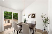 7162 SW Linette Way, Beaverton, OR 97007