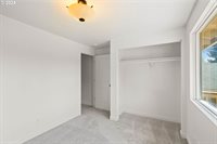 7162 SW Linette Way, Beaverton, OR 97007