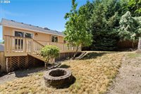 7162 SW Linette Way, Beaverton, OR 97007