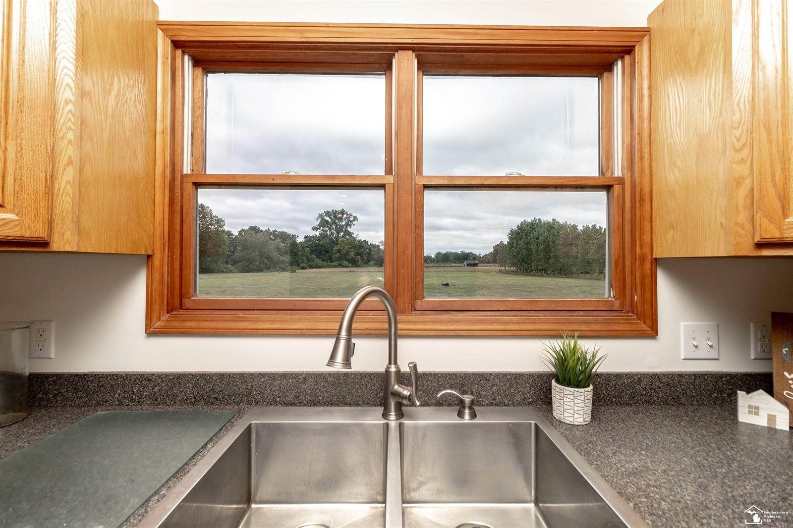 4986 Wells Road, Petersburg, MI 49270