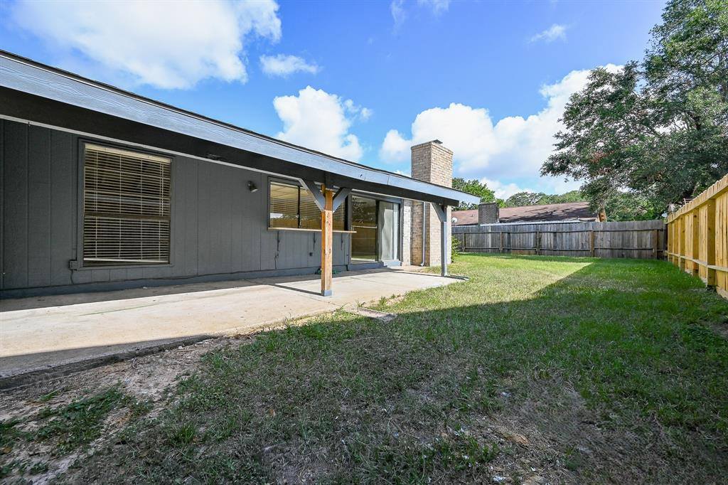 16934 Clan Macintosh Drive, Houston, TX 77084