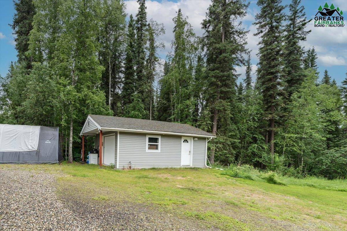 243 Pearl Drive, Fairbanks, AK 99712