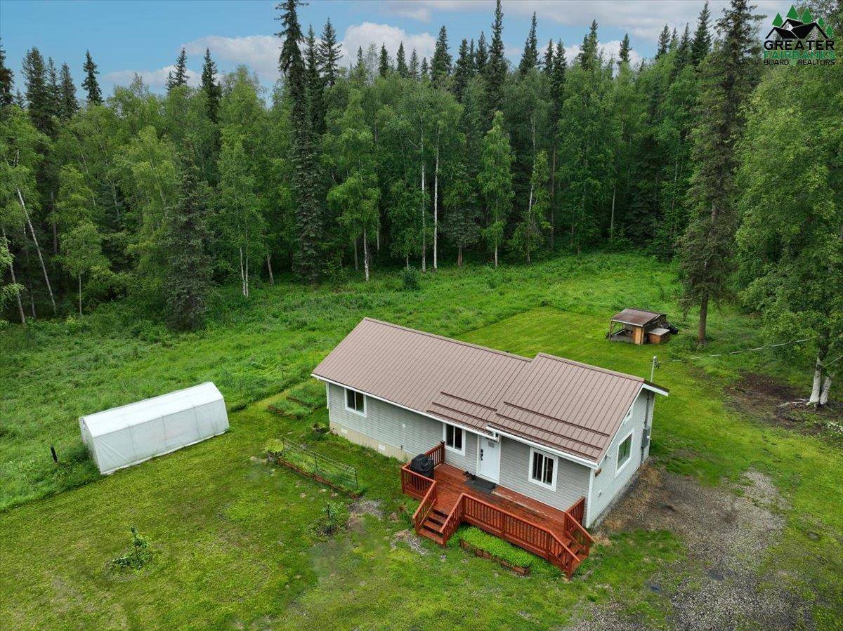 243 Pearl Drive, Fairbanks, AK 99712