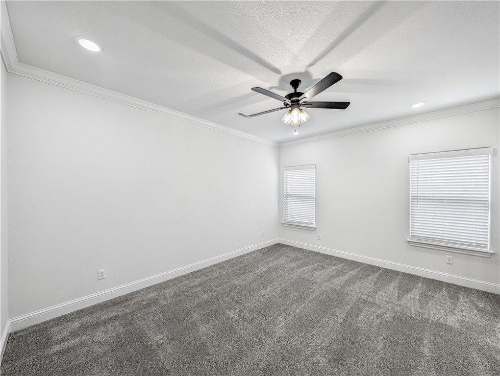 8 Kintyre Circle, Bella Vista, AR 72715