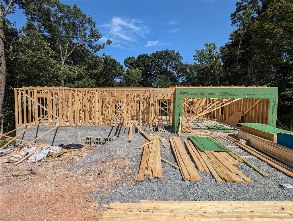 8 Kintyre Circle, Bella Vista, AR 72715