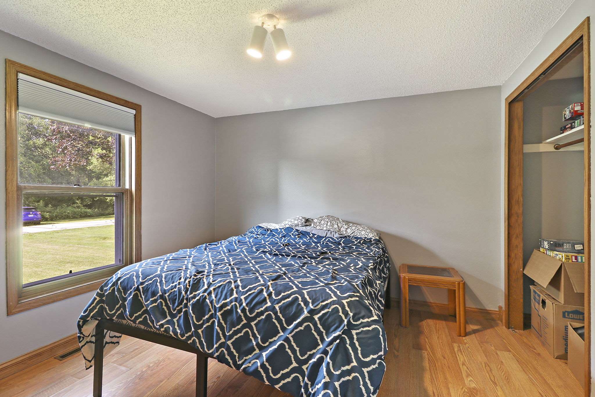 W1465 Sunset Dr, Bloomfield, WI 53147