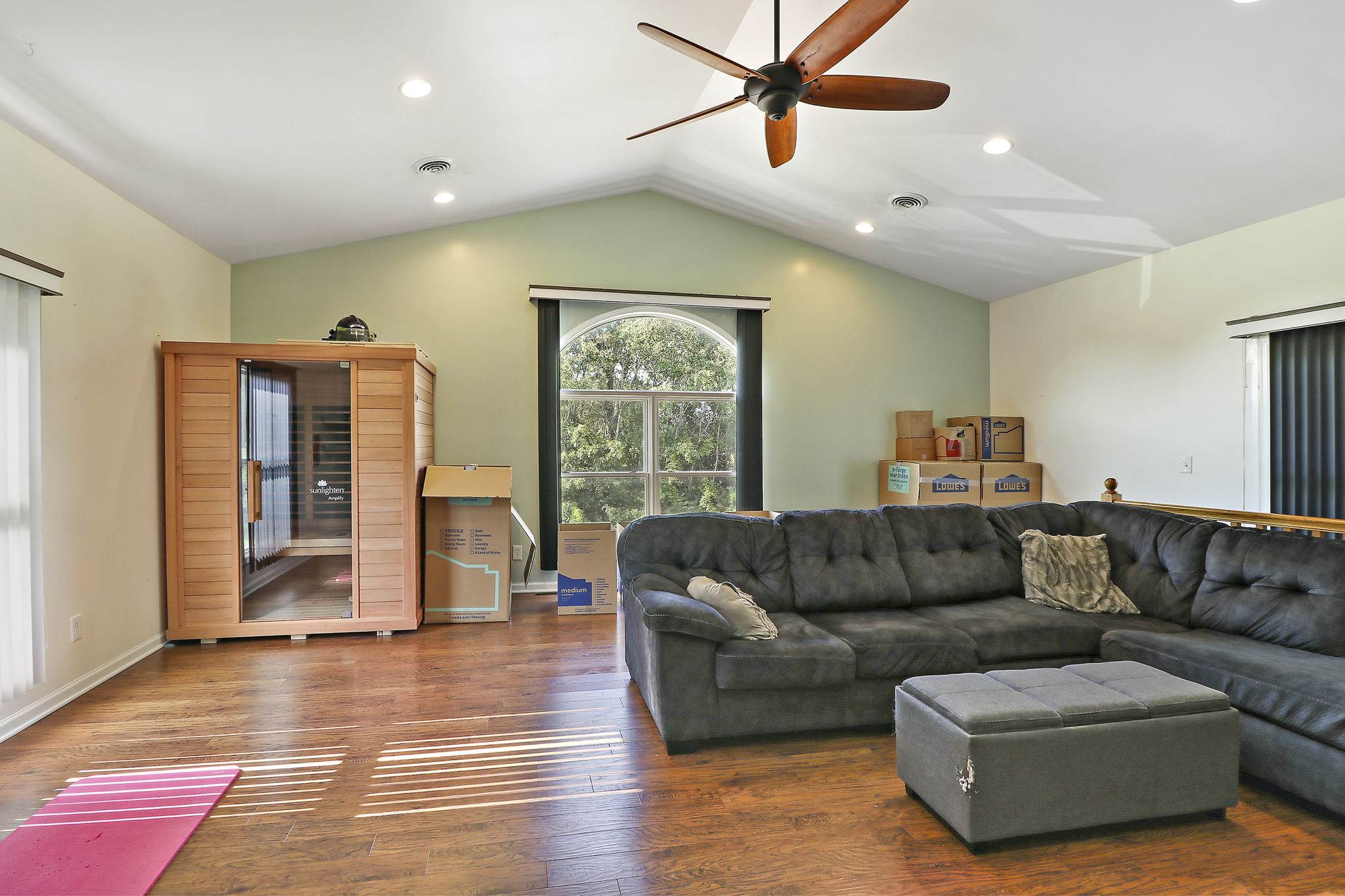 W1465 Sunset Dr, Bloomfield, WI 53147