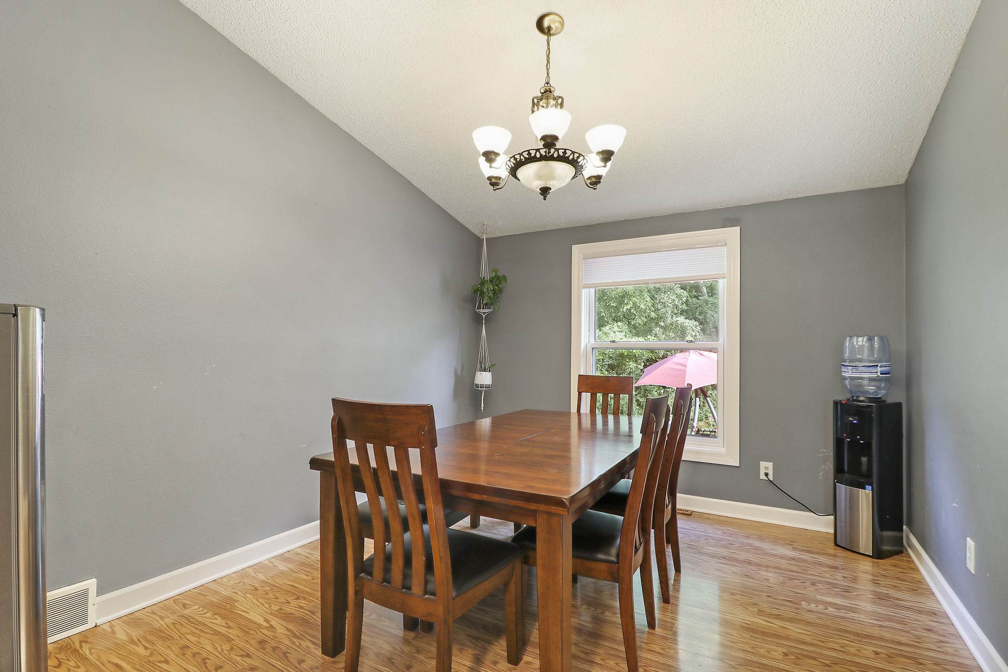 W1465 Sunset Dr, Bloomfield, WI 53147