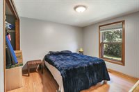 W1465 Sunset Dr, Bloomfield, WI 53147