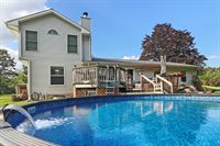 W1465 Sunset Dr, Bloomfield, WI 53147