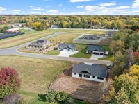 410 S Cypress Avenue, Marshfield, WI 54449